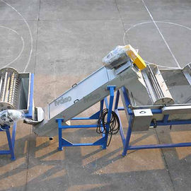 고능률 기계 PP PE 영화 플라스틱 세척 선 500kg/h 수용량을 재생하는 제일 가격 플라스틱